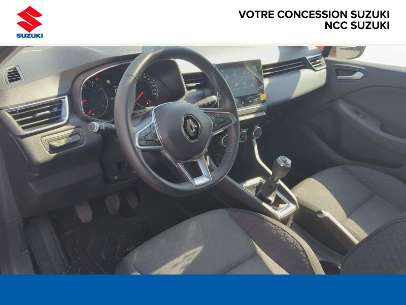 RENAULT Clio d’occasion à vendre à BELLERIVE-SUR-ALLIER chez NEW CENTER CAR (Photo 5)
