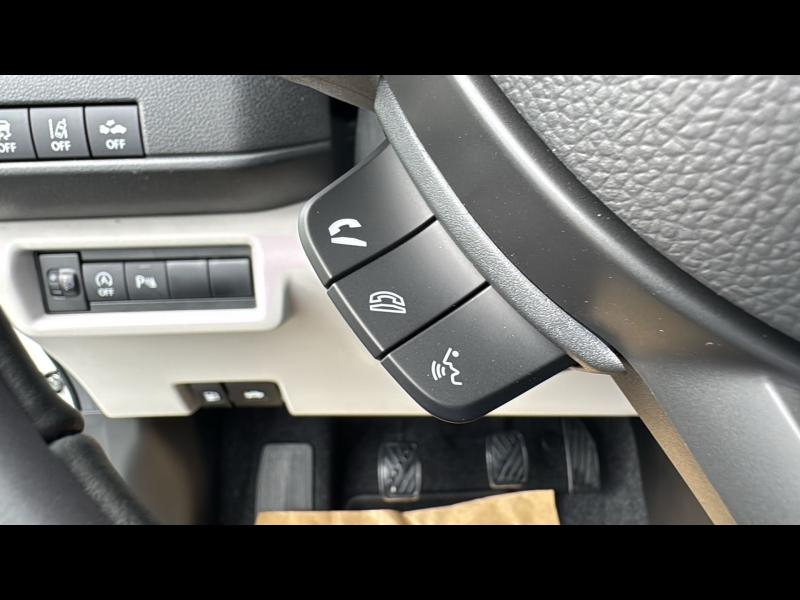 agency.seo.links.detann.title SUZUKI Swift d’occasion à vendre à BELLERIVE-SUR-ALLIER chez NEW CENTER CAR (Photo 17)