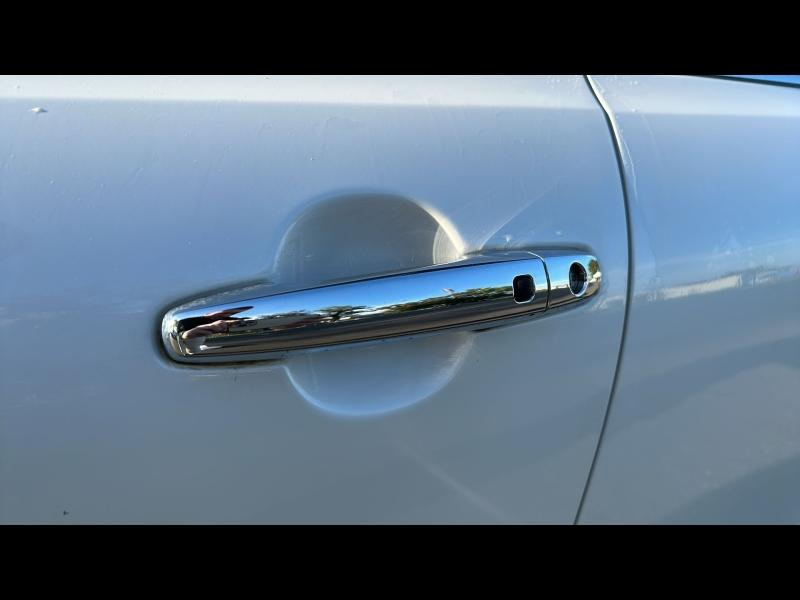 agency.seo.links.detann.title SUZUKI Baleno d’occasion à vendre à BELLERIVE-SUR-ALLIER chez NEW CENTER CAR (Photo 11)