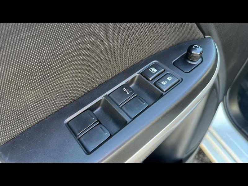 agency.seo.links.detann.title SUZUKI Baleno d’occasion à vendre à BELLERIVE-SUR-ALLIER chez NEW CENTER CAR (Photo 13)