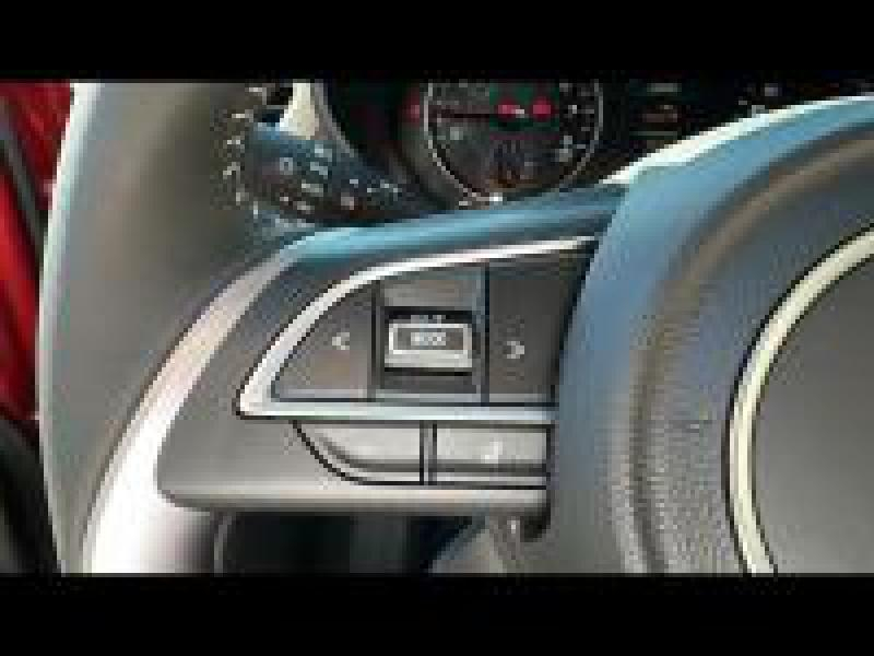 SUZUKI Swift d’occasion à vendre à BELLERIVE-SUR-ALLIER chez NEW CENTER CAR (Photo 16)